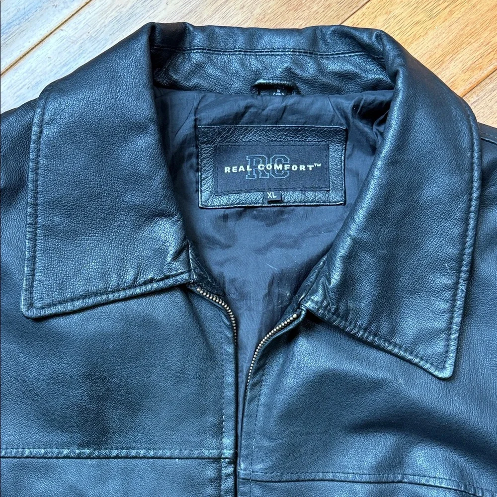 Real Comfort Leather Jacket - Picture 2 of 11